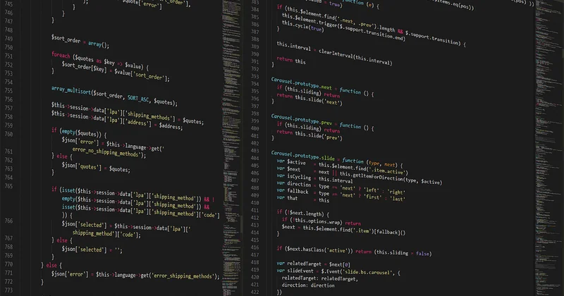 Vue ou React pour débuter : le vrai match